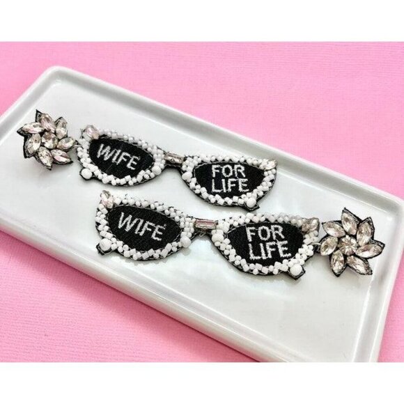 Wifey for Lifey Bride Earrings - Picture 1 of 1